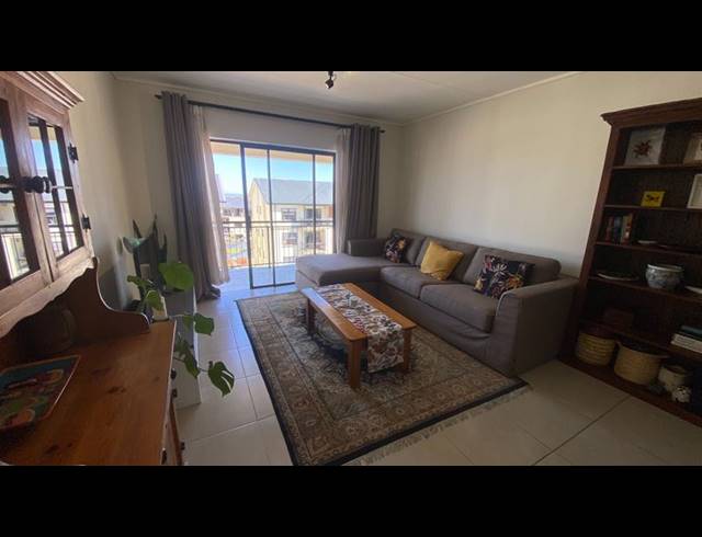 1 BEDROOM PROPERTY TO RENT IN RICHWOOD